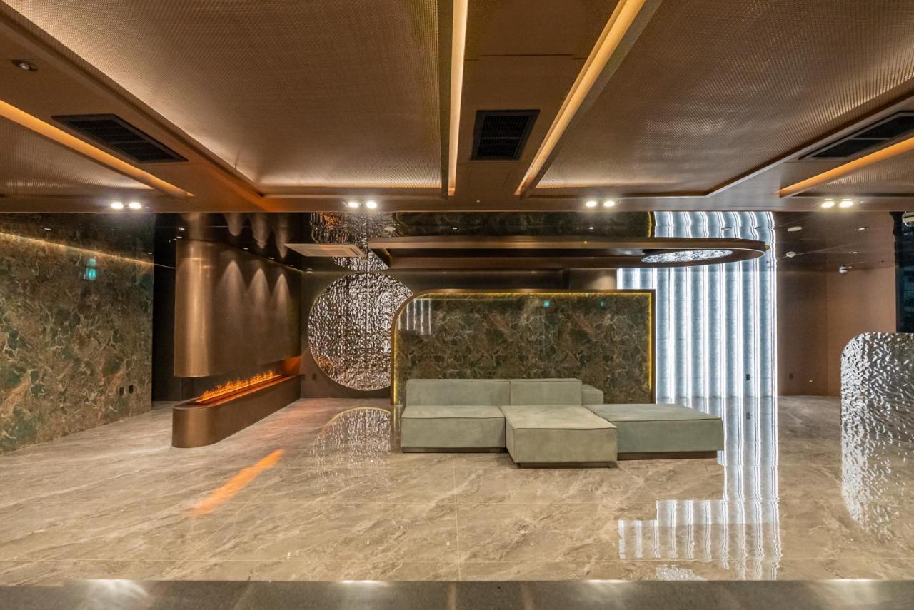 L&L Central Hotel Czedżu Zewnętrze zdjęcie